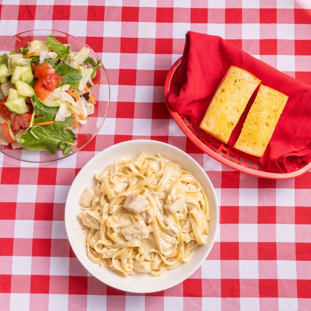 Chicken Fettuccine Alfredo Dinner.